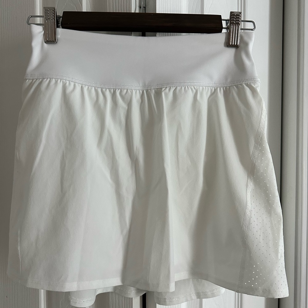 Never worn Spanx Get Moving Skort, Size Small